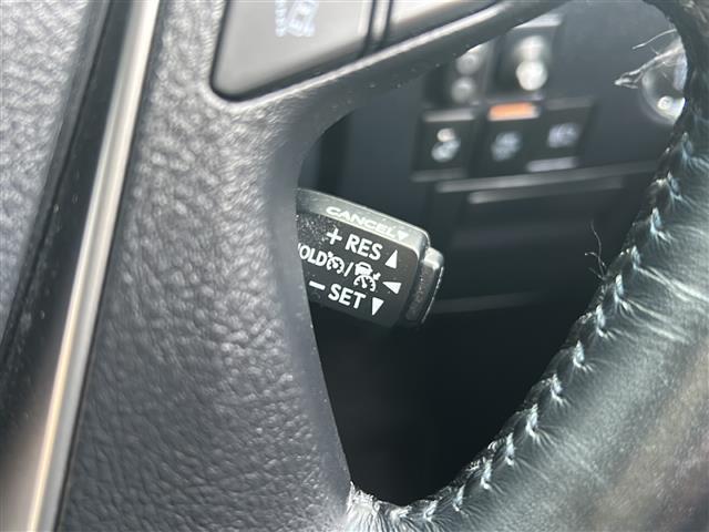 アルファード ２．５Ｓ　Ｃパッケージ　禁煙　モデリスタシグネチャーイルミ　純正ディスプレイオーディオ　フリップダウンモニター　シートヒーター／ベンチレーション　ステアリングヒーター　パワーバックドア　３眼ＬＥＤライト　ＥＴＣ　ドラレコ（14枚目）