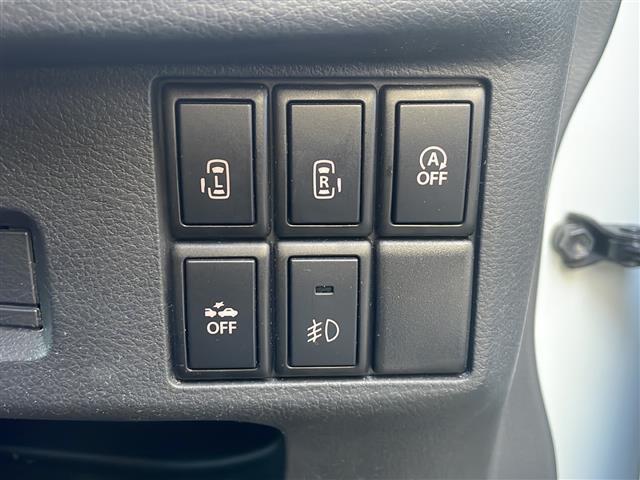 スペーシアカスタム Ｊスタイル　禁煙　社外ナビ　レーダーブレーキサポート　シートヒーター　両側パワースライドドア　前後ドライブレコーダー　ＨＩＤヘッドライト　フォグランプ　純正フロアマット　スマートキー／プッシュスタート（6枚目）