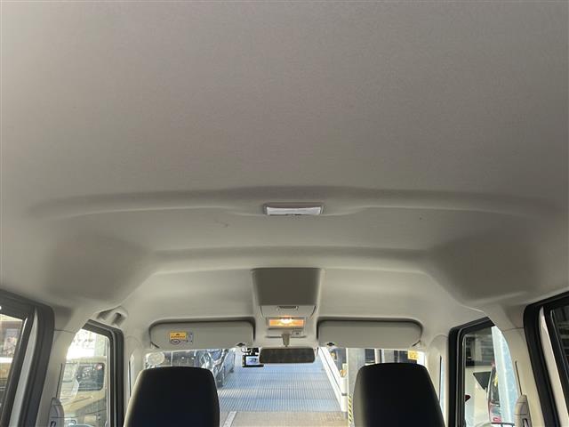 スペーシアカスタム Ｊスタイル　禁煙　社外ナビ　レーダーブレーキサポート　シートヒーター　両側パワースライドドア　前後ドライブレコーダー　ＨＩＤヘッドライト　フォグランプ　純正フロアマット　スマートキー／プッシュスタート（17枚目）