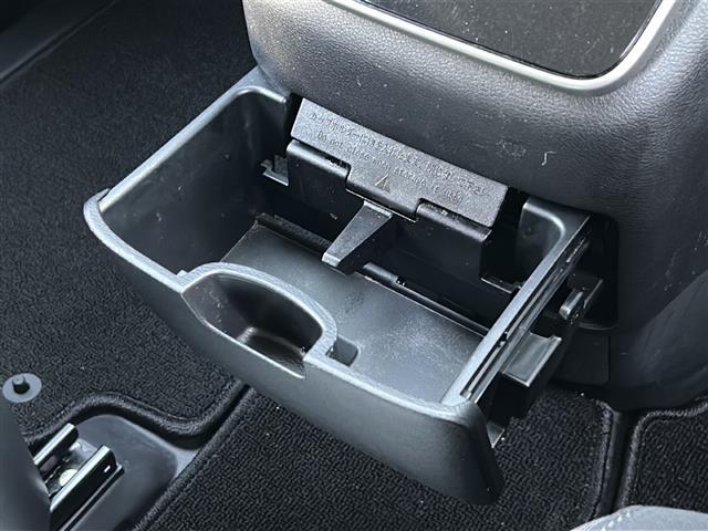 店頭在庫以外にも全国約４万台※の在庫から、ぴったりな１台をご提案します！※２０２３年１０月現在の在庫台数です。売約済の可能性があります。