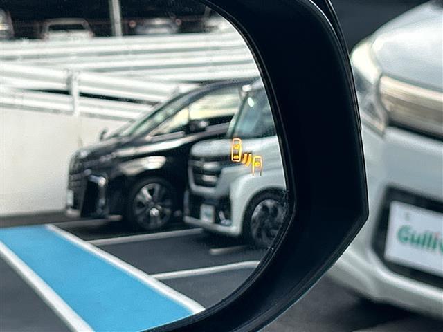 アルファード ２．５Ｓ　Ｃパッケージ　禁煙　ツインムーンルーフ　ＪＢＬ　メーカーナビ　パノラミックビューモニター　フリップダウンモニター　デジタルインナーミラー　ＢＳＭ　ドライブレコーダー　シートヒーター／ベンチレーション　スペアタイヤ（22枚目）