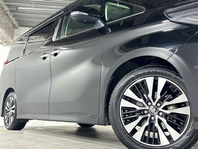 アルファード ２．５Ｓ　Ｃパッケージ　禁煙　ツインムーンルーフ　ＪＢＬ　メーカーナビ　パノラミックビューモニター　フリップダウンモニター　デジタルインナーミラー　ＢＳＭ　ドライブレコーダー　シートヒーター／ベンチレーション　スペアタイヤ（36枚目）