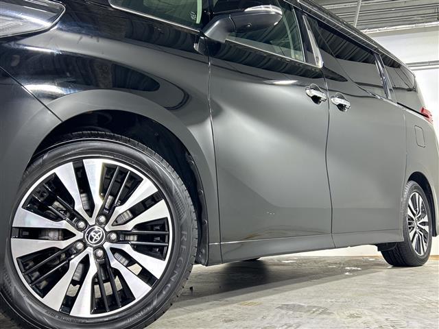 アルファード ２．５Ｓ　Ｃパッケージ　禁煙　ツインムーンルーフ　ＪＢＬ　メーカーナビ　パノラミックビューモニター　フリップダウンモニター　デジタルインナーミラー　ＢＳＭ　ドライブレコーダー　シートヒーター／ベンチレーション　スペアタイヤ（37枚目）