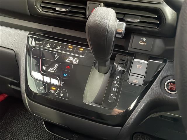 ｅＫクロススペース Ｔ　禁煙　４ＷＤ　社外ナビ　マイパイロット　マルチビューカメラ　デジタルミラー　ハンズフリー両側パワースライドドア　コーナーセンサー　シートヒーター　ＬＥＤヘッドライト　純正アルミ付冬タイヤ有（7枚目）