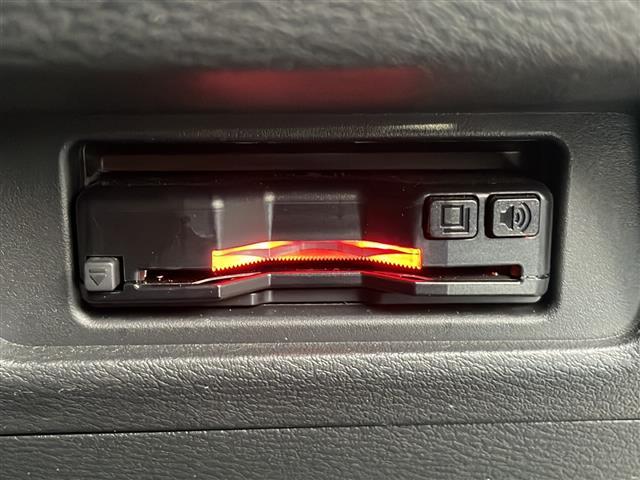 ｅＫクロススペース Ｔ　禁煙　４ＷＤ　社外ナビ　マイパイロット　マルチビューカメラ　デジタルミラー　ハンズフリー両側パワースライドドア　コーナーセンサー　シートヒーター　ＬＥＤヘッドライト　純正アルミ付冬タイヤ有（14枚目）