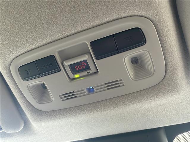 アクア Ｚ　禁煙　１０．５型でぃぅプレイオーディオ　ナビ　フルセグ　ＣＤ／ＤＶＤ　パノラミックビューモニター　ＢＳＭ　シートヒーター　ステアリングヒーター　ハーフレザーシート　ＡＣ１００Ｖ１５００Ｗ電源　ＬＥＤ（17枚目）