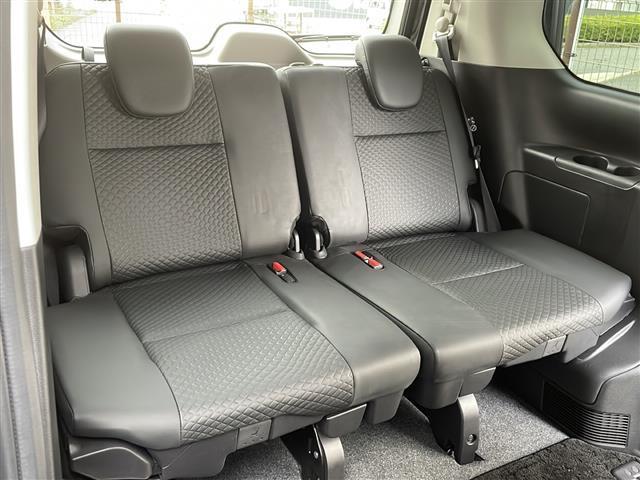 セレナ ハイウェイスターＶ　禁煙　防水シート　プロパイロット　純正ナビ　両側パワースライドドア　エマージェンシーブレーキ　道路標識認識　ＢＳＷ　プロパイロット　アラウンドビュー　デジタルインナーミラー　フロアマット　ドアバイザー（31枚目）