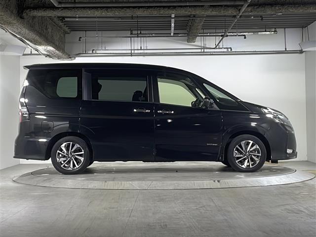 セレナ ハイウェイスターＶ　禁煙　防水シート　プロパイロット　純正ナビ　両側パワースライドドア　エマージェンシーブレーキ　道路標識認識　ＢＳＷ　プロパイロット　アラウンドビュー　デジタルインナーミラー　フロアマット　ドアバイザー（42枚目）