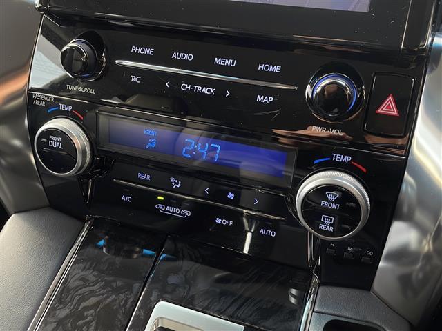 アルファード 2.5S Cパッケージ 禁煙 純正ディスプレイオーディオ ナビ/フルセグ/USB バックカメラ セーフティセンス 三眼LEDヘッドライト パワーバックドア シートヒーター/ベンチレーション 前後ドライブレコーダ ETC2.0(7枚目)