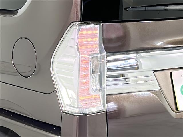 タント カスタム　Ｘ　トップＥＤ　ＳＡＩＩ　禁煙　社外ナビ　スマートアシストＩＩ　ＨＩＤヘッドライト　フォグランプ　スマートキー／プッシュスタート　片側パワースライドドア　ハーフレザーシート　純正ドアバイザー　フロアマット　純正アルミホイール（37枚目）