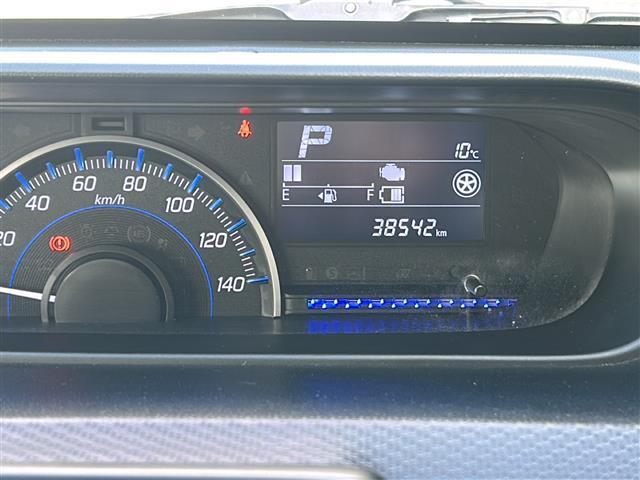 フレア ハイブリッドＸＳ　禁煙　４ＷＤ　社外７型ナビ　衝突軽減　シートヒーター　フロアマット　ドアバイザー　ＨＵＤ　革巻きステアリング　ステアリングスイッチ　ドライブレコーダー　スマートキー／プッシュスタート　オートライト（9枚目）