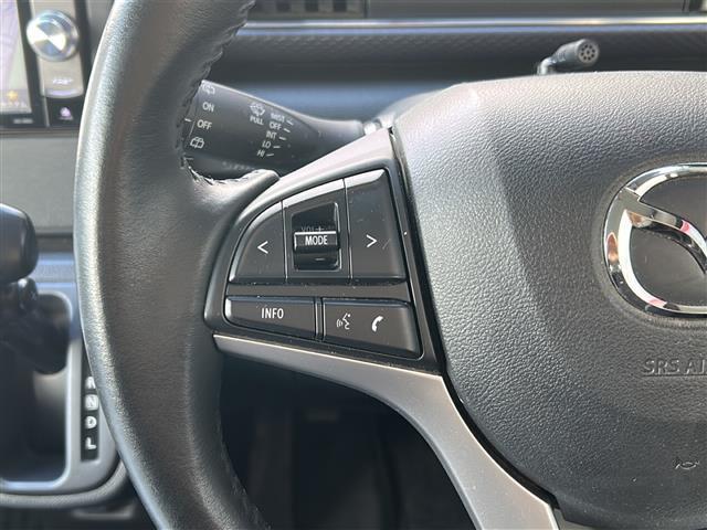 フレア ハイブリッドＸＳ　禁煙　４ＷＤ　社外７型ナビ　衝突軽減　シートヒーター　フロアマット　ドアバイザー　ＨＵＤ　革巻きステアリング　ステアリングスイッチ　ドライブレコーダー　スマートキー／プッシュスタート　オートライト（12枚目）