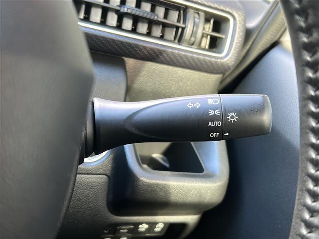 フレア ハイブリッドＸＳ　禁煙　４ＷＤ　社外７型ナビ　衝突軽減　シートヒーター　フロアマット　ドアバイザー　ＨＵＤ　革巻きステアリング　ステアリングスイッチ　ドライブレコーダー　スマートキー／プッシュスタート　オートライト（15枚目）