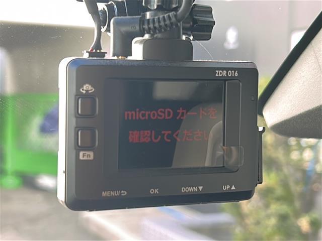 フレア ハイブリッドＸＳ　禁煙　４ＷＤ　社外７型ナビ　衝突軽減　シートヒーター　フロアマット　ドアバイザー　ＨＵＤ　革巻きステアリング　ステアリングスイッチ　ドライブレコーダー　スマートキー／プッシュスタート　オートライト（19枚目）