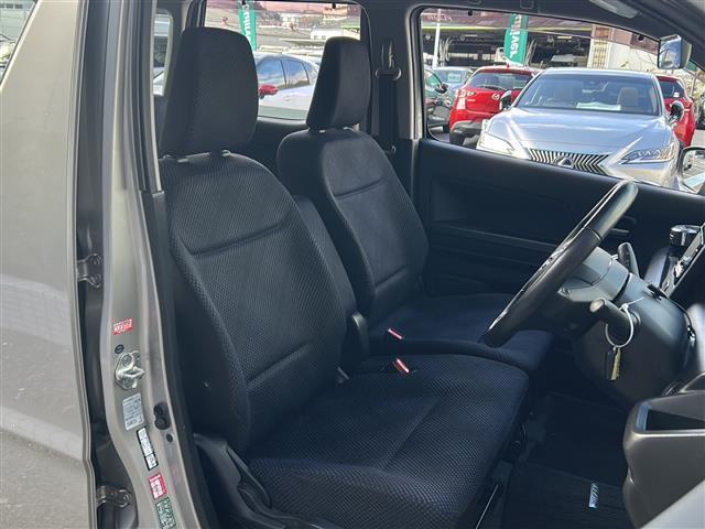 フレア ハイブリッドＸＳ　禁煙　４ＷＤ　社外７型ナビ　衝突軽減　シートヒーター　フロアマット　ドアバイザー　ＨＵＤ　革巻きステアリング　ステアリングスイッチ　ドライブレコーダー　スマートキー／プッシュスタート　オートライト（24枚目）