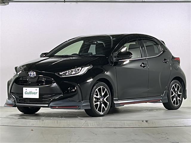 ヤリス ハイブリッドＺ　禁煙　ＴＲＤエアロ　純正ディスプレイオーディオ　ナビ／フルセグ　バックカメラ　セーフティセンス　レーダークルーズコントロール　シートヒーター　前後ドライブレコーダー　ＥＴＣ　純正アルミホイール（31枚目）