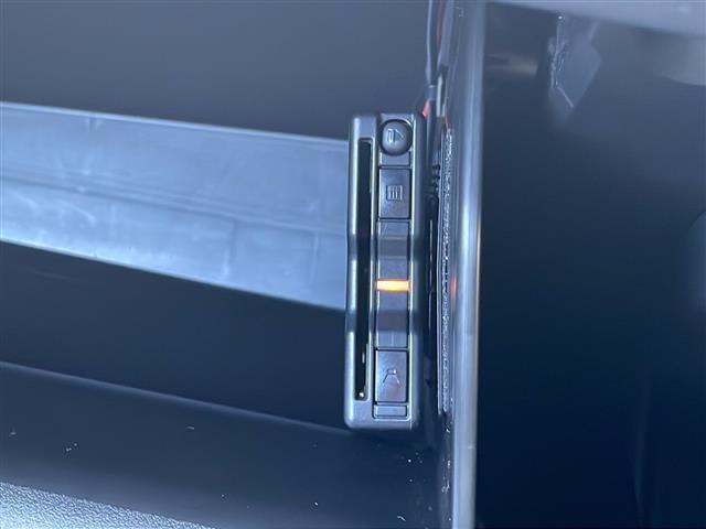 ＣＸ－８ ＸＤ　ブラックトーンエディション　禁煙　マツダコネクト　３６０°ビューモニター　ドライブレコーダー　ＥＴＣ　ＨＵＤ　ＢＳＭ　パワーバックドア　シートヒーター　ハーフレザー　パワーシート　ステアリングヒーター　パドルシフト　ルーフレール（20枚目）