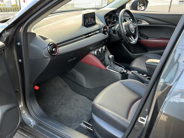 CX-3 20S プロアクティブ 禁煙 マツダコネクト バックカメラ ETC HUD BSM スマートシティブレーキサポート 車線逸脱警報 交通標識認識 ドライバーアテンションアラート パドルシフト LEDヘッドライト フォグランプ(25枚目)