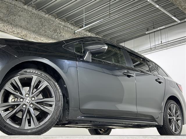 カローラツーリング ハイブリッド　ダブルバイビー　禁煙　純正９型ディスプレイ　ナビ　バックカメラ　シートヒーター　ステアリングヒーター　電動パーキングブレーキ　ブレーキホールド　ワイヤレス充電　ＥＴＣ　ハーフレザシート　レーダークルーズコントロール（37枚目）