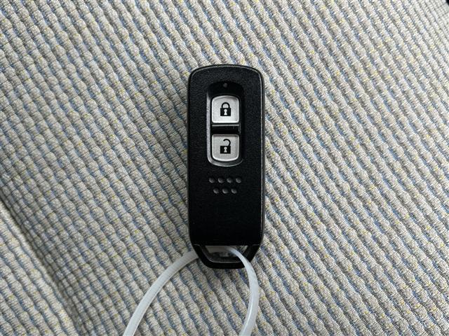 N-WGN Lホンダセンシング 禁煙 純正ナビ バックカメラ 電動パーキング ブレーキホールド オートライト シートヒーター 追従クルーズコントロール オートハイビーム 衝突軽減ブレーキ 誤発進抑制制御 LKAS ETC(18枚目)