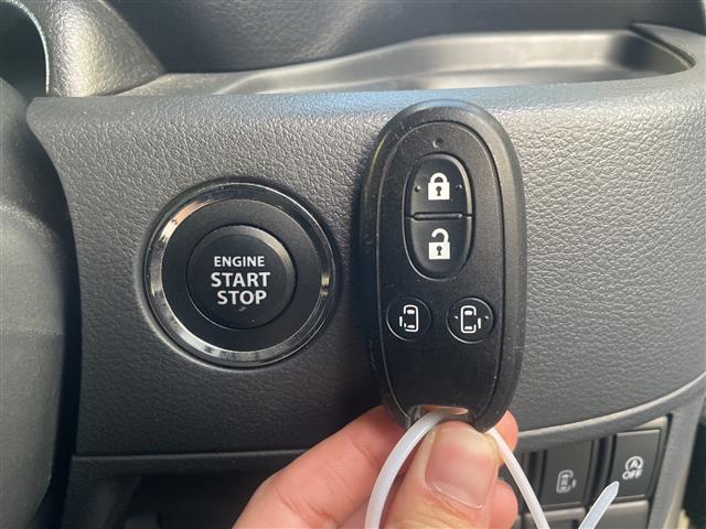 スペーシアカスタム ＴＳ　禁煙　社外ナビ　バックカメラ　フィリップダウンモニター　前後ドライブレコーダー　ＥＴＣ　両側パワースライドドア　アルミ付きスタッドレスタイヤ車載　ＨＩＤヘッドライト　フォグランプ　ターボ　スマートキー（17枚目）