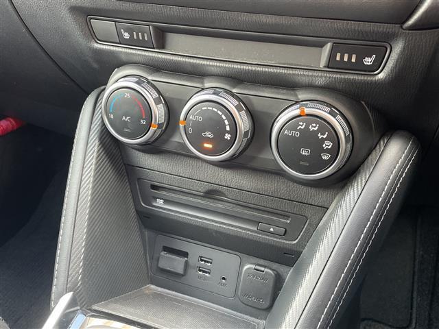 �K���X�R�[�e�B���O�A�i�r�Q�[�V�����A�d�s�b�ȂǁA���̑��̃p�[�c�̎��t�������ς���̂����k�������Ă���܂��I�I�N���}�̂��Ɖ��ł����C�����������I