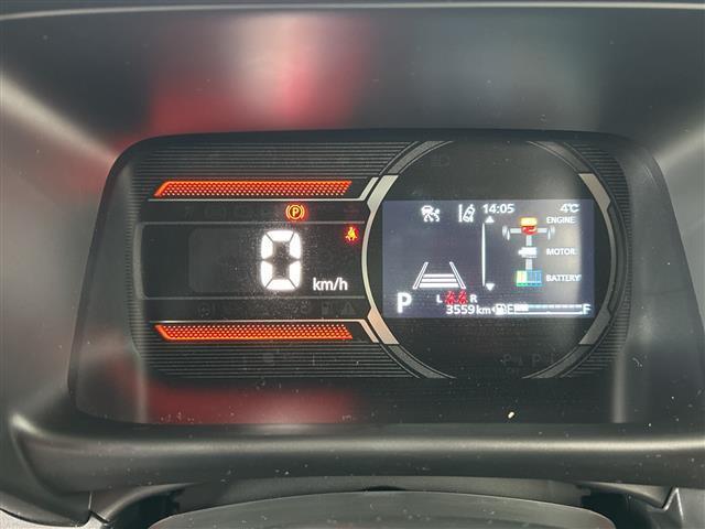 スペーシアギア ハイブリッドＸＺ　ターボ　禁煙　全方位モニター付ナビ　電動パーキングブレーキ　オートホールド　ＨＵＤ　パドルシフト　シートヒーター　ドライブレコーダー　ＥＴＣ　リアサーキュレーター　両側パワースライドドア（8枚目）