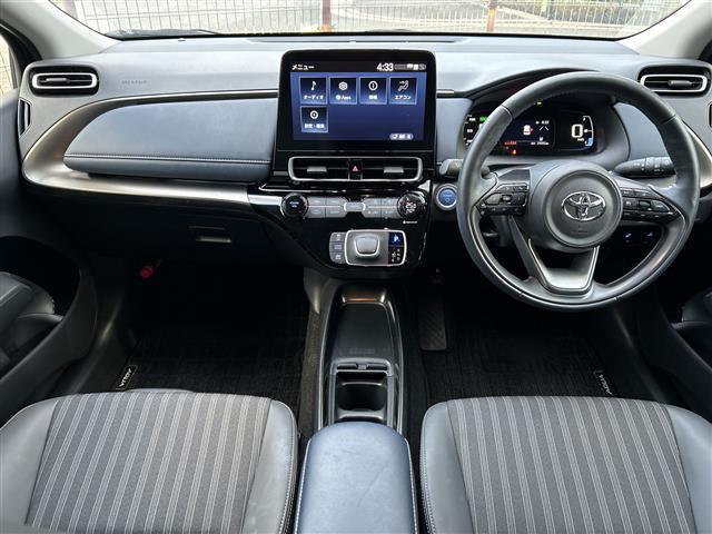 アクア Ｚ　禁煙　ディスプレイオーディオ　パノラミックビューモニター　ＢＳＭ　コンフォートビューパッケージ　ハーフレザー　シートヒーター　ステアリングヒーター　ＡＣ１００Ｖ１５００Ｗ　ドライブレコーダー　ＥＴＣ（3枚目）