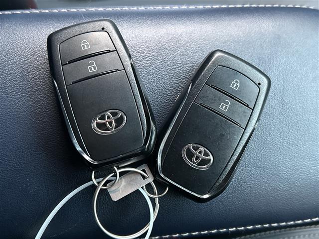 アクア Ｚ　禁煙　ディスプレイオーディオ　パノラミックビューモニター　ＢＳＭ　コンフォートビューパッケージ　ハーフレザー　シートヒーター　ステアリングヒーター　ＡＣ１００Ｖ１５００Ｗ　ドライブレコーダー　ＥＴＣ（20枚目）