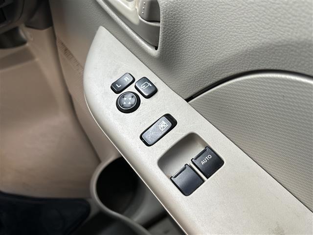 スクラム ＰＣスペシャル　禁煙　４ＷＤ　衝突軽減ブレーキ　車線逸脱警報　横滑り防止　パーキングセンサー　オートライト　電動格納ミラー　リモコンキー　ドアバイザー　フロアマット　オーバーヘッドコンソール（14枚目）