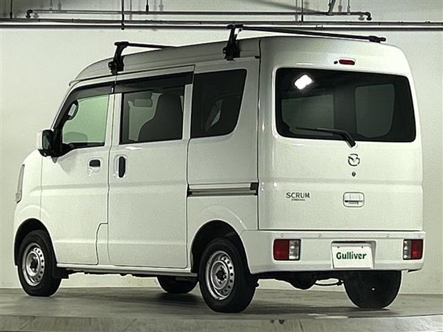 スクラム ＰＣスペシャル　禁煙　４ＷＤ　衝突軽減ブレーキ　車線逸脱警報　横滑り防止　パーキングセンサー　オートライト　電動格納ミラー　リモコンキー　ドアバイザー　フロアマット　オーバーヘッドコンソール（33枚目）