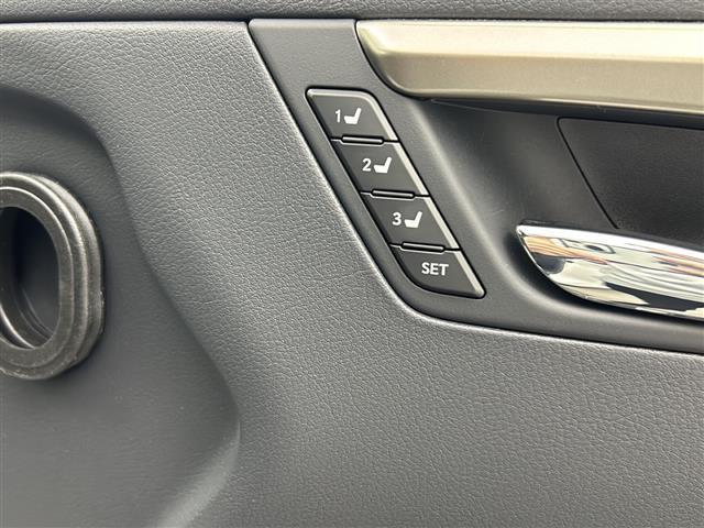 ＲＸ ＲＸ４５０ｈ　バージョンＬ　メーカー純正ナビ　後席モニター　電動リアゲート　クルーズコントロール　ＥＴＣ　スペアキー　カードキー　シートヒーター　ベンチレーション　ハンドルヒーター　トヨタセーフティセンス　オートホールド（40枚目）