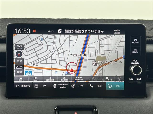 ヴェゼル ｅ：ＨＥＶ　Ｚ　ホンダコネクトディスプレー　バックカメラ　フルセグテレビ　スマートフォン連携　ホンダセンシング　ブラインドスポットインフォメーション　後退出庫サポート　ワイヤレス充電器　ヒルディセントコントロール（3枚目）