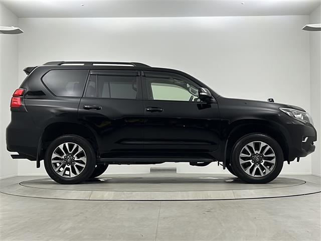ランドクルーザープラド ＴＸ　Ｌパッケージ　ワンオーナー　純正ナビ　サンルーフ　黒革シート　シートヒーター　シートベンチレーション　トヨタセーフティセンス　純正１９インチアルミホイール　フルセグＴＶ　バックカメラ　レーダークルーズコントロール（18枚目）