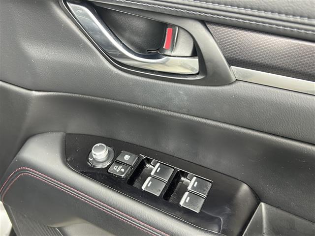 ＣＸ－５ ＸＤ　スポーツアピアランス　純正ナビ　全方位カメラ　ステアリングヒーター　ドライブレコーダーＺＰＲ－０７５　クルージング＆トラフィック・サポート　フロント＆リアバンパーガーニッシュ　電動リアゲート　電動パーキング　ＥＴＣ（23枚目）