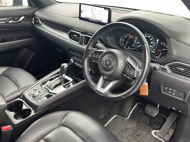ＣＸ－５ ＸＤ　スポーツアピアランス　純正ナビ　全方位カメラ　ステアリングヒーター　ドライブレコーダーＺＰＲ－０７５　クルージング＆トラフィック・サポート　フロント＆リアバンパーガーニッシュ　電動リアゲート　電動パーキング　ＥＴＣ（33枚目）