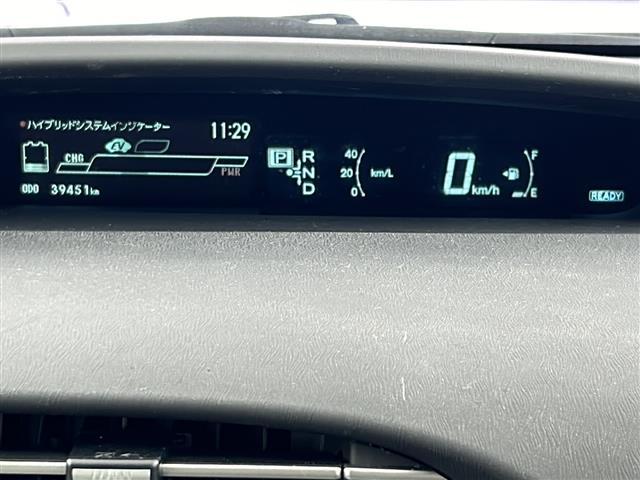 プリウス S 純正ナビ フルセグTV Bluetooth SDサーバー バックカメラ キセノンヘッドライト ビルトインETC 純正15インチアルミホイール スマートキー 純正フロアマット 布系シート エアバック(11枚目)