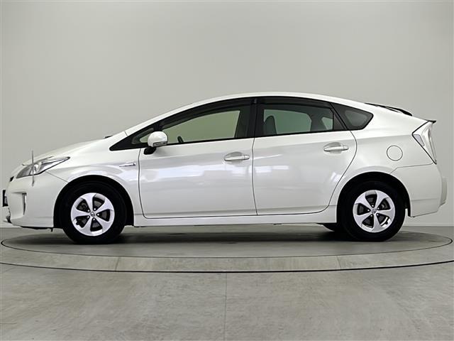 プリウス S 純正ナビ フルセグTV Bluetooth SDサーバー バックカメラ キセノンヘッドライト ビルトインETC 純正15インチアルミホイール スマートキー 純正フロアマット 布系シート エアバック(19枚目)