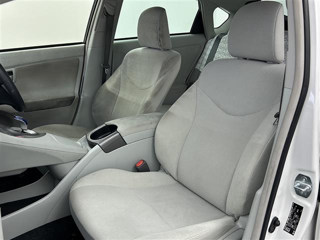 プリウス S 純正ナビ フルセグTV Bluetooth SDサーバー バックカメラ キセノンヘッドライト ビルトインETC 純正15インチアルミホイール スマートキー 純正フロアマット 布系シート エアバック(32枚目)