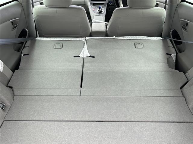 プリウス S 純正ナビ フルセグTV Bluetooth SDサーバー バックカメラ キセノンヘッドライト ビルトインETC 純正15インチアルミホイール スマートキー 純正フロアマット 布系シート エアバック(37枚目)