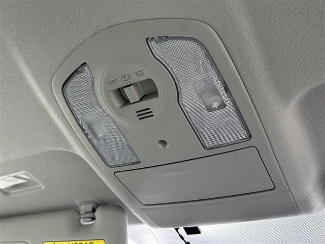 プリウス S 純正ナビ フルセグTV Bluetooth SDサーバー バックカメラ キセノンヘッドライト ビルトインETC 純正15インチアルミホイール スマートキー 純正フロアマット 布系シート エアバック(39枚目)