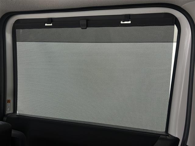 ソリオバンディット ハイブリッドMV 純正ナビ デュアルカメラブレーキサポート 両側パワースライドドア 前席シートヒーター クルーズコントロール 後席ロールサンシェード バックカメラ スマートキー スペアキー ETC LEDヘッドライト(40枚目)