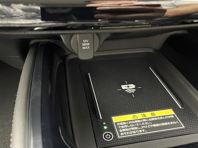 ヴェゼル e:HEV Z 登録済未使用車 純正9インチナビ付ディスプレイ バックカメラ フルセグTV ビルトインETC2.0 パワーバックドア 置くだけ充電 電動パーキングブレーキ 衝突軽減ブレーキ ブラインドスポットモニター(8枚目)