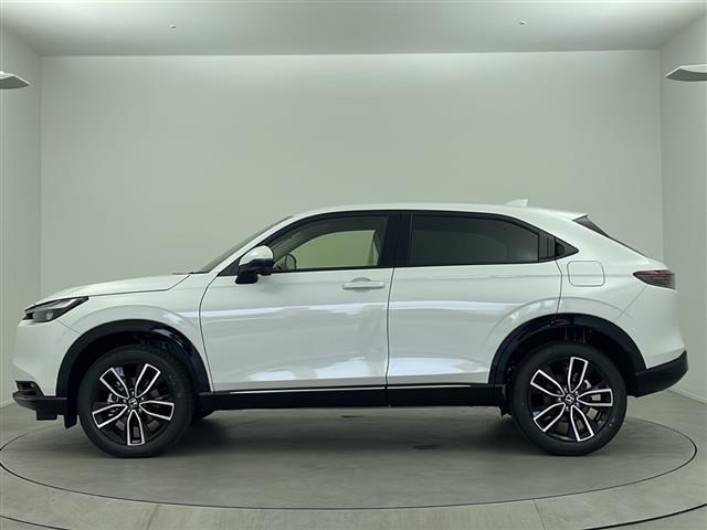 ヴェゼル e:HEV Z 登録済未使用車 純正9インチナビ付ディスプレイ バックカメラ フルセグTV ビルトインETC2.0 パワーバックドア 置くだけ充電 電動パーキングブレーキ 衝突軽減ブレーキ ブラインドスポットモニター(19枚目)