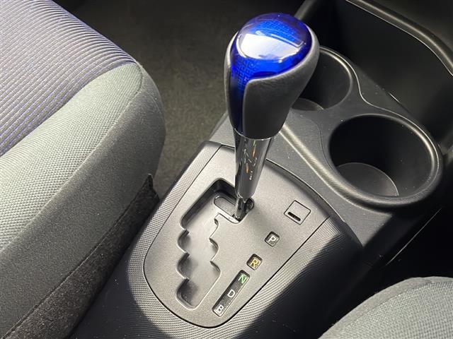 アクア S KENWOOD製7インチSDナビ CD DVD Bluetooth USB フルセグTV ETC スマートキー スペアキー×2 横滑り防止装置 盗難防止装置 純正フロアマット AAC 取扱説明書(6枚目)