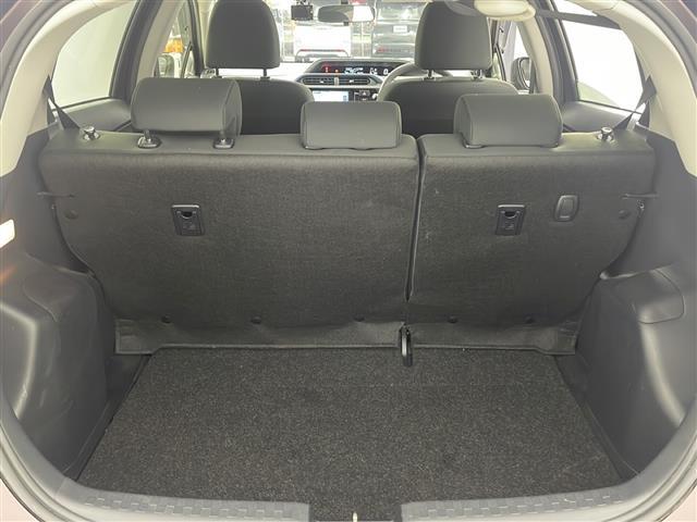 アクア S KENWOOD製7インチSDナビ CD DVD Bluetooth USB フルセグTV ETC スマートキー スペアキー×2 横滑り防止装置 盗難防止装置 純正フロアマット AAC 取扱説明書(15枚目)