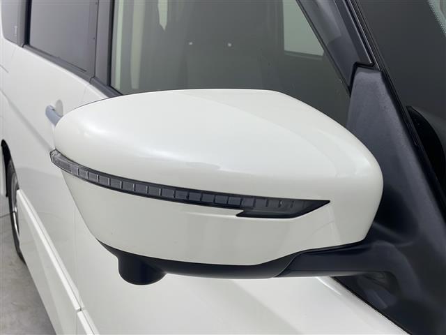 セレナ e-パワー ハイウェイスターV 純正ナビ 純正後席フリップダウンモニター アラウンドビューモニター ブラインドスポットモニター エマージェンシーブレーキ レーダークルーズコントロール セーフティシールド 両側パワースライドドア(28枚目)