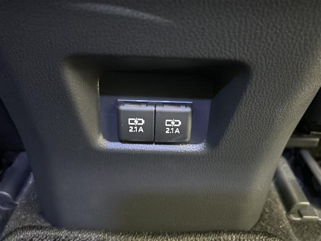 RAV4 ハイブリッドG 純正ナビ パノラマムーンルーフ トヨタセーフティセンス ブラインドスポットモニター プリクラッシュセーフティ パーキングサポートブレーキ 追従クルコン バックカメラ レザーシート シートヒーター(40枚目)