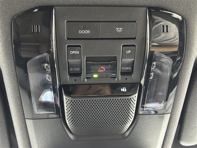 ランドクルーザー250 ZXファーストエディション 7人乗り JBLプレミアムサウンドシステム 茶色レザーシート パノラミックビューモニター 純正12.3インチディスプレイオーディオ クルーズコントロール デジタルインナーミラー 純正18インチAW(12枚目)