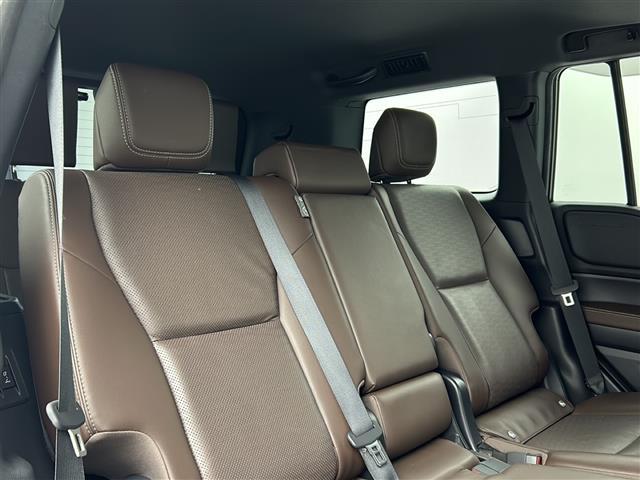 ランドクルーザー250 ZXファーストエディション 7人乗り JBLプレミアムサウンドシステム 茶色レザーシート パノラミックビューモニター 純正12.3インチディスプレイオーディオ クルーズコントロール デジタルインナーミラー 純正18インチAW(15枚目)